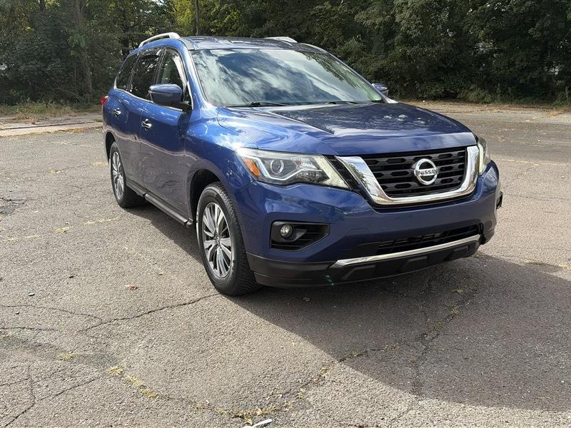 Nissan Pathfinder Platinum 4WD 2018