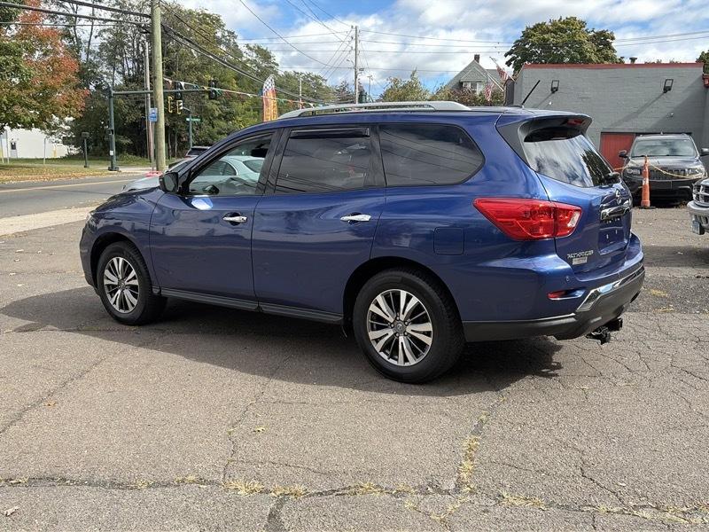 Nissan Pathfinder Platinum 4WD 2018