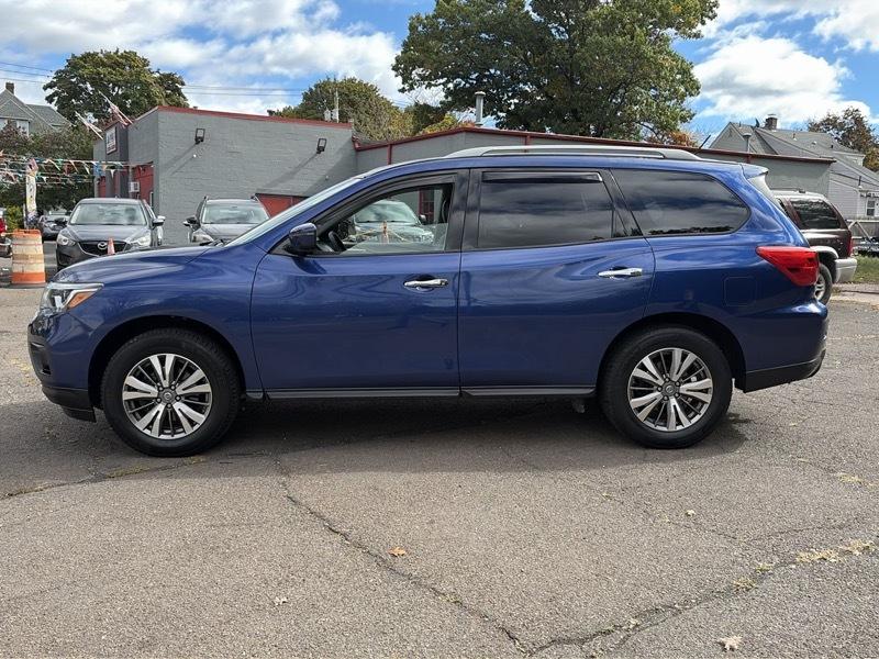 Nissan Pathfinder Platinum 4WD 2018