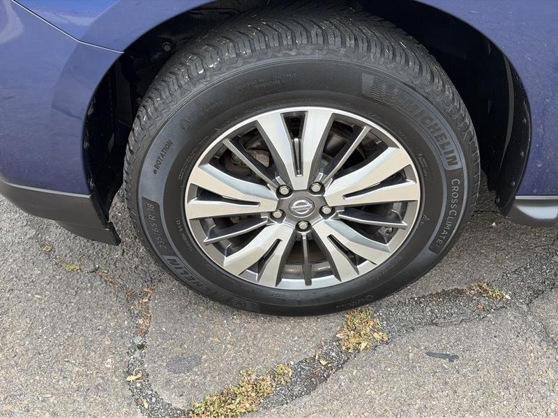 Nissan Pathfinder Platinum 4WD 2018