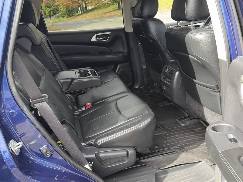 Nissan Pathfinder Platinum 4WD 2018