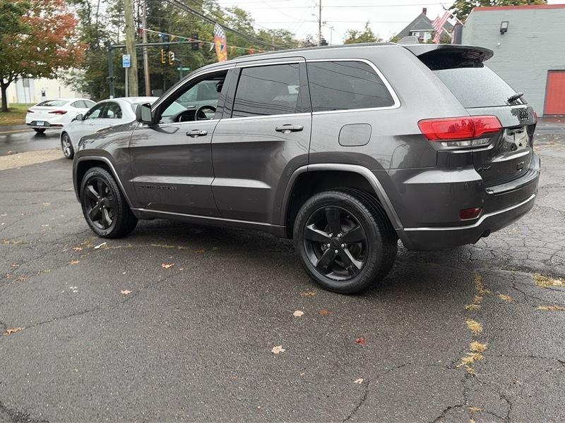 Jeep Grand Cherokee Laredo 4WD 2015