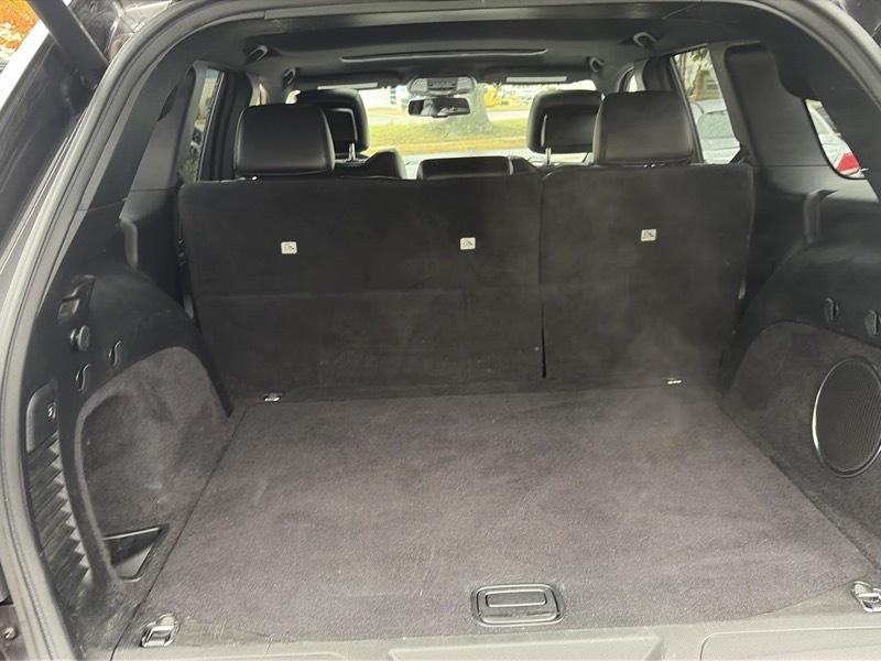 Jeep Grand Cherokee Laredo 4WD 2015