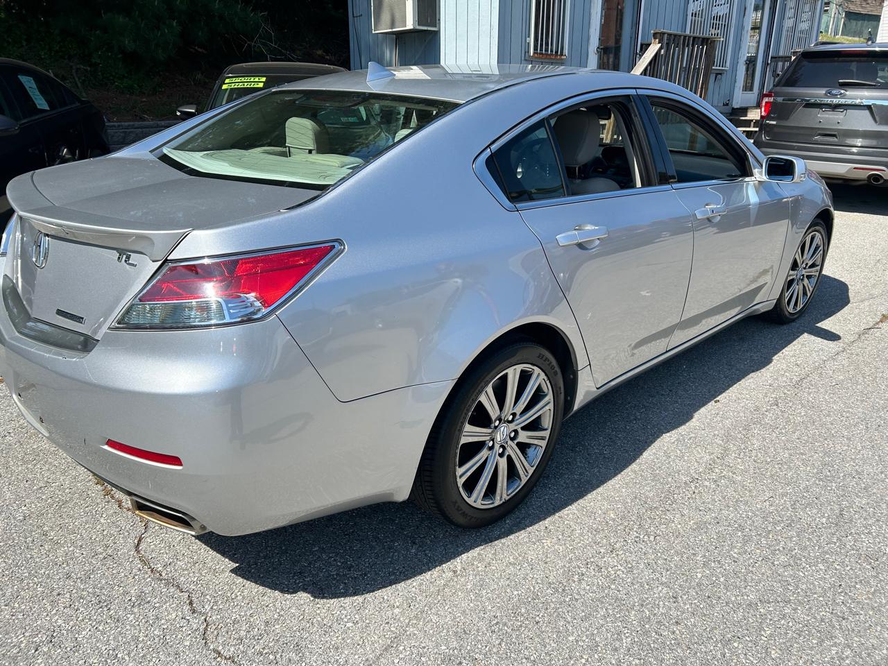 Acura TL 6-Speed AT 2014