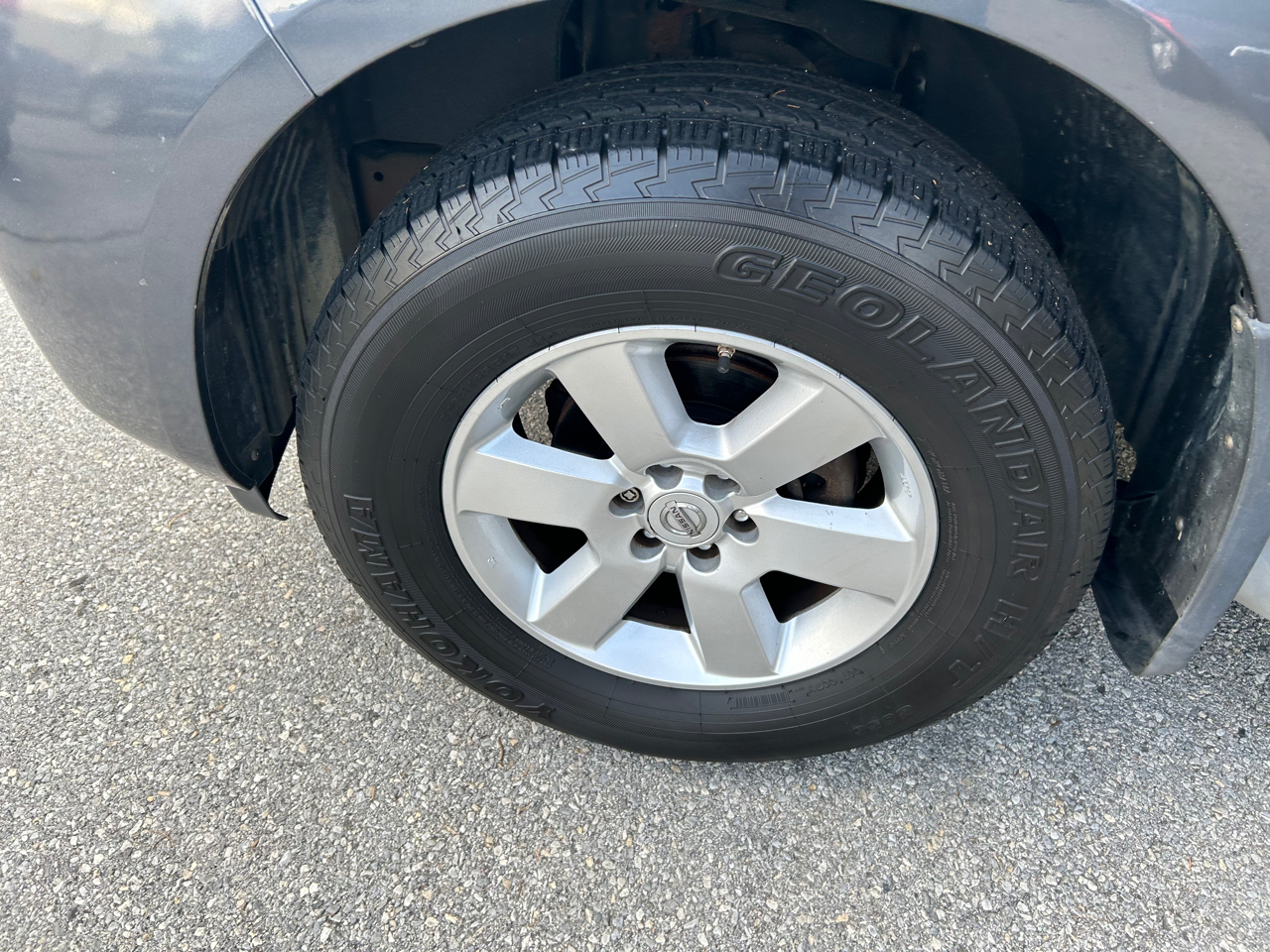 Nissan Pathfinder LE 4WD 2012