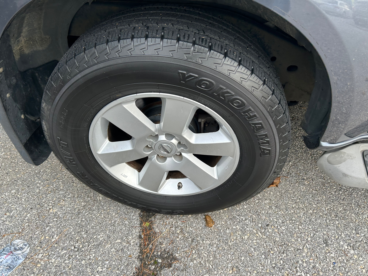 Nissan Pathfinder LE 4WD 2012