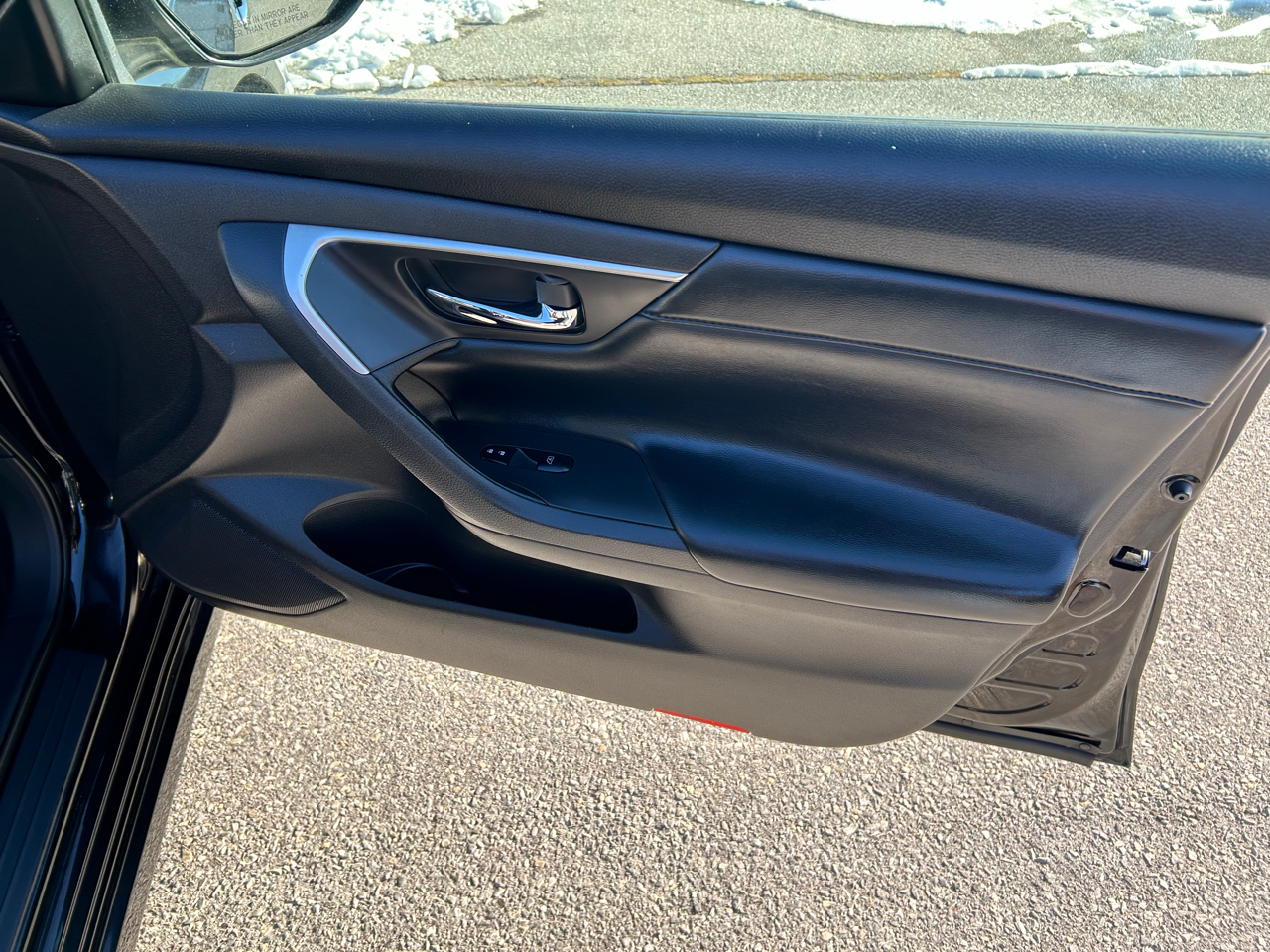 Nissan Altima 2.5 SV 2015