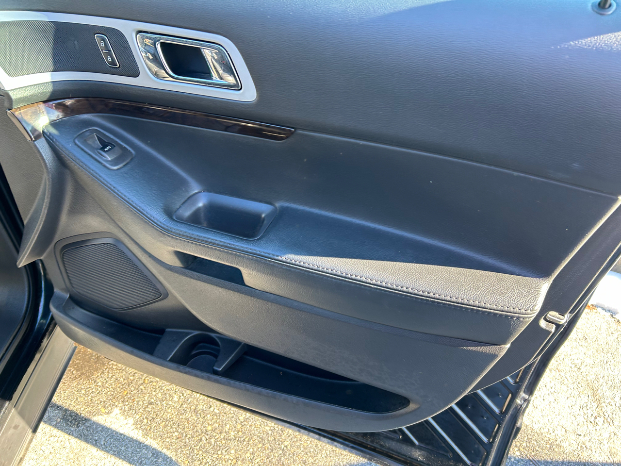 Ford Explorer Limited 4WD 2013