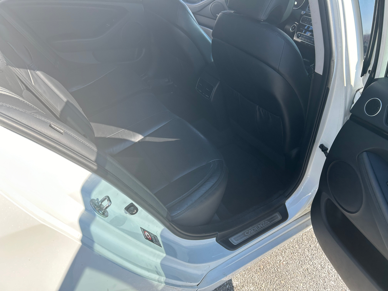 Kia Cadenza Premium 2015