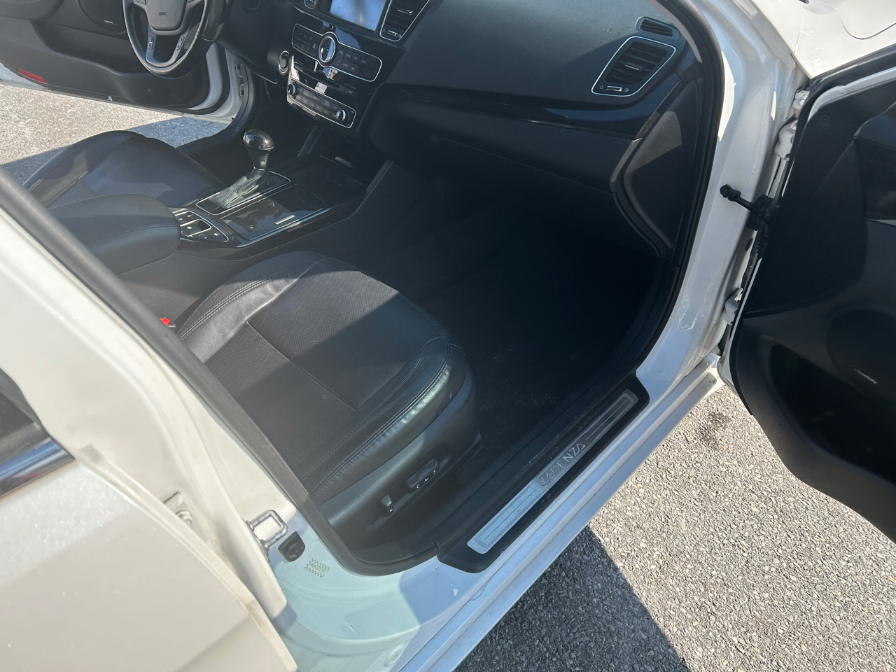 Kia Cadenza Premium 2015