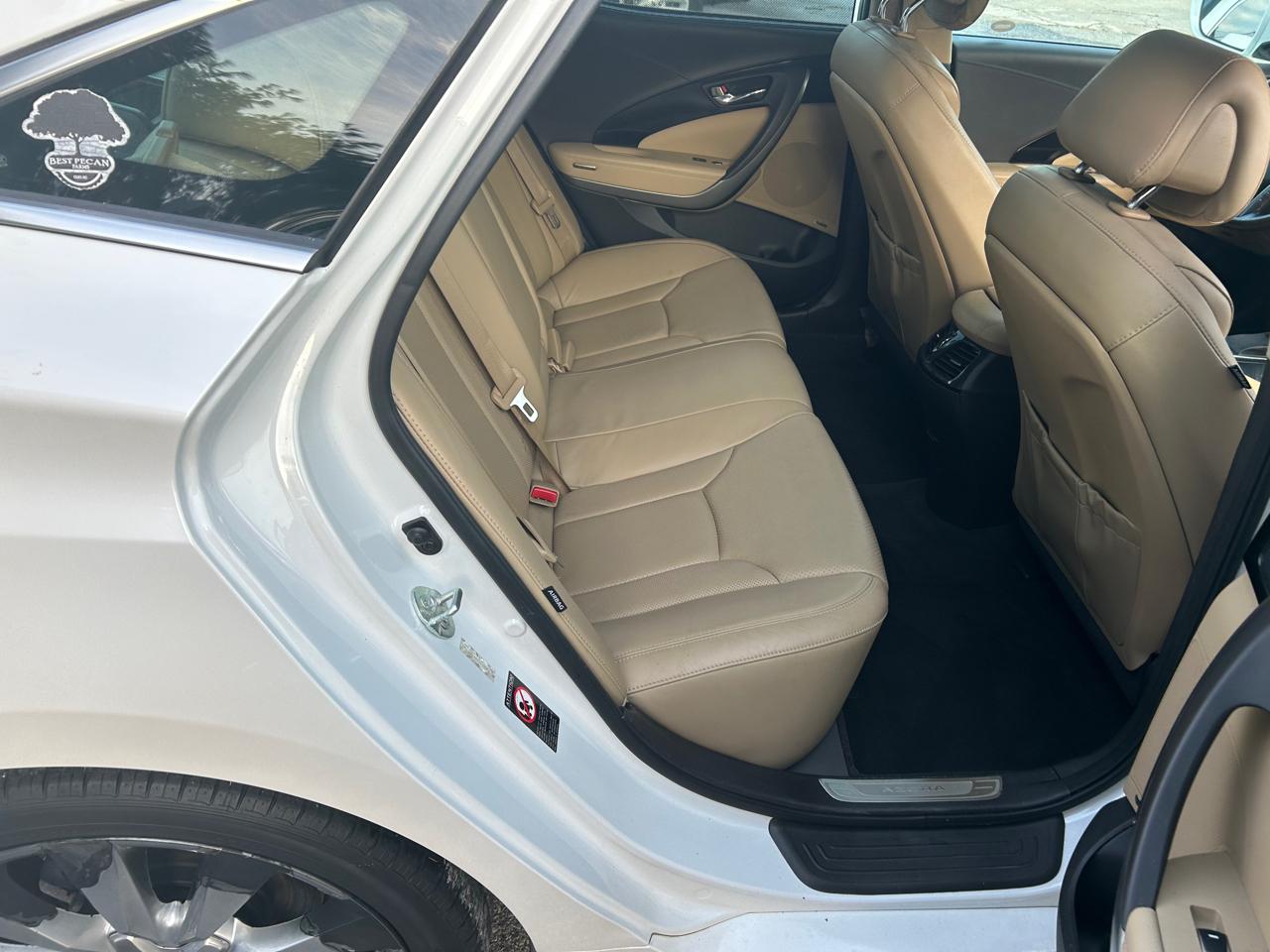 Hyundai Azera 3.3L 2013