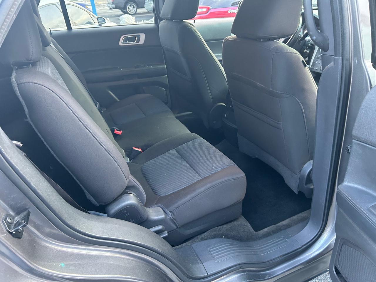 Ford Explorer XLT 4WD 2012