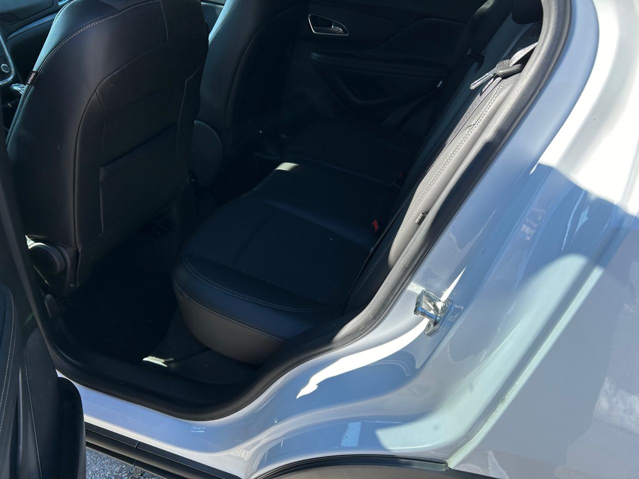 Buick Encore Base FWD 2016