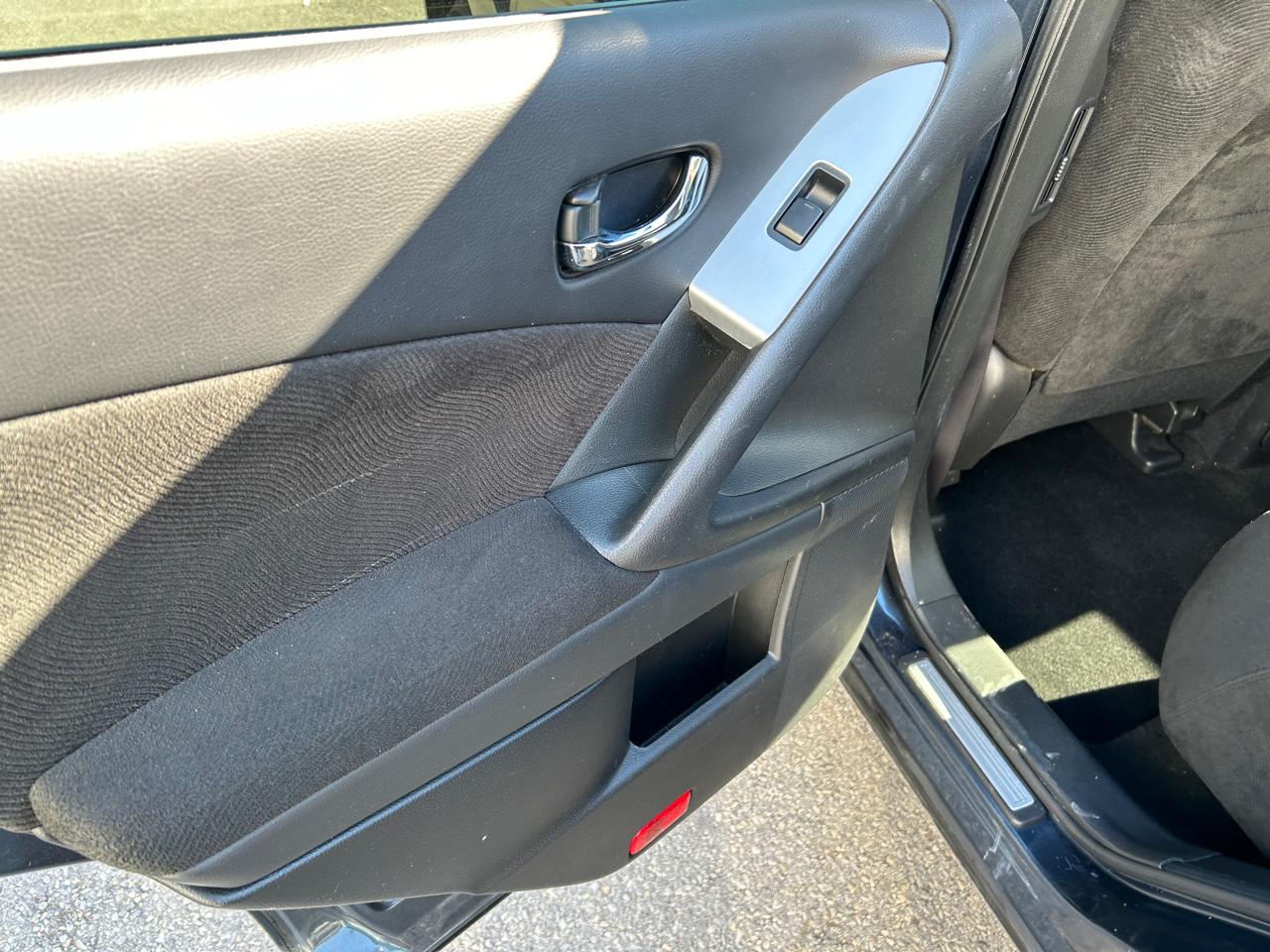 Nissan Murano SV AWD 2014