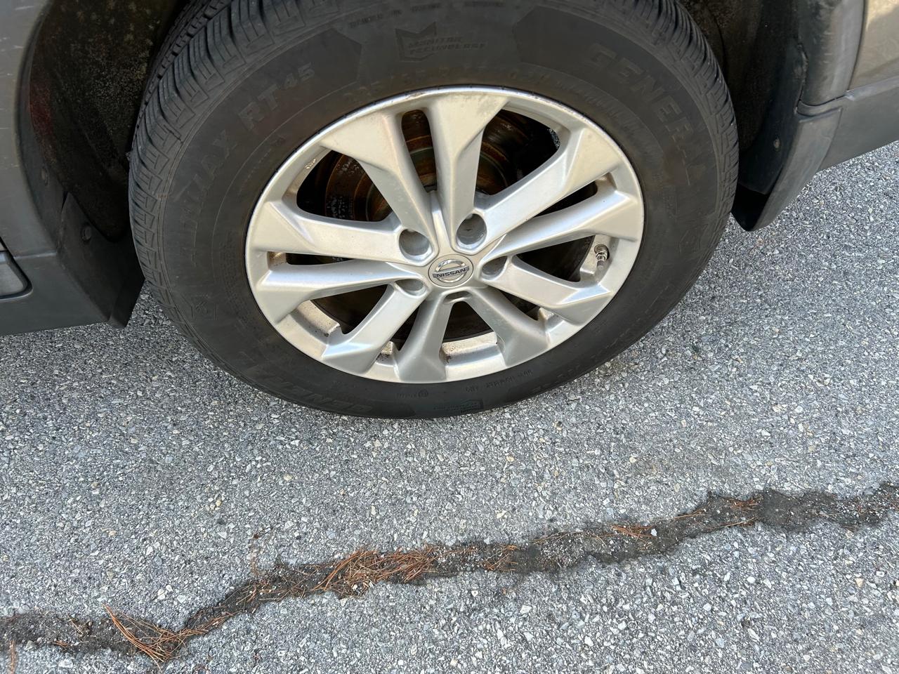 Nissan Rogue SV AWD 2015