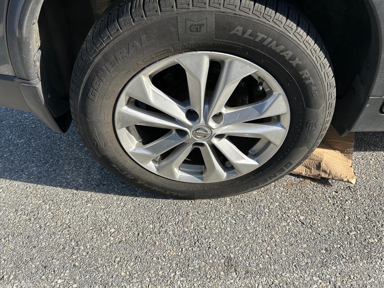 Nissan Rogue SV AWD 2015