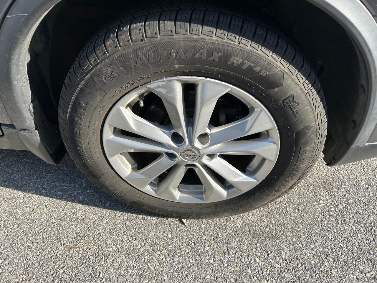 Nissan Rogue SV AWD 2015