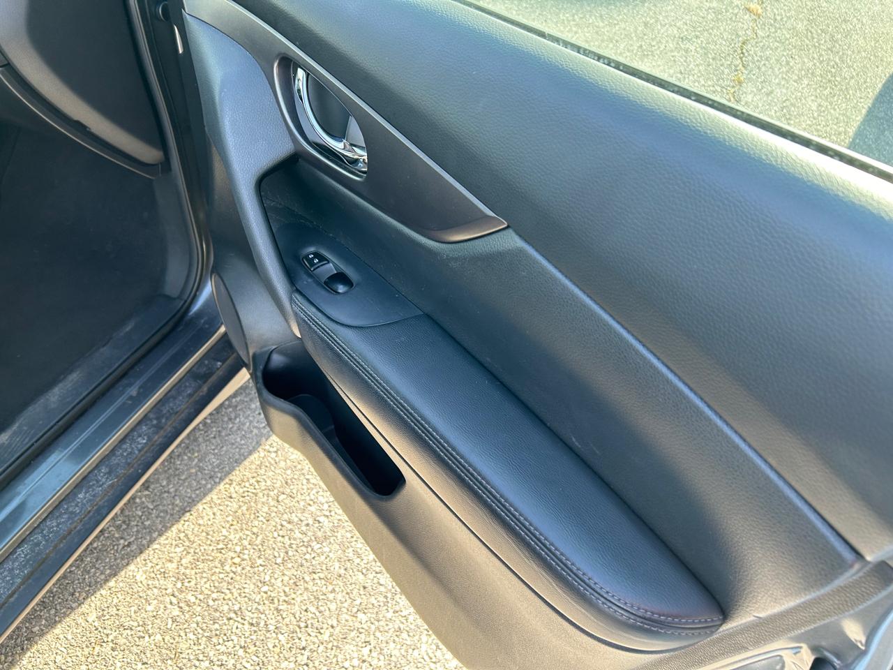 Nissan Rogue SV AWD 2015