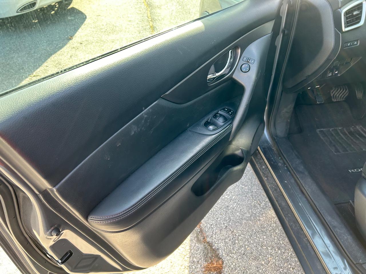 Nissan Rogue SV AWD 2015