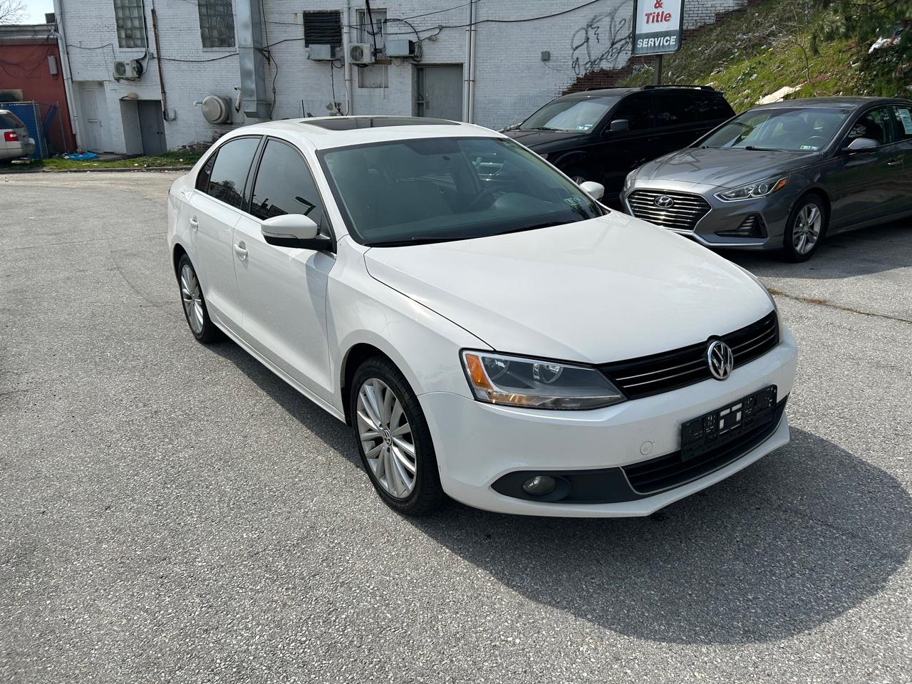 Volkswagen Jetta SEL PZEV 2012