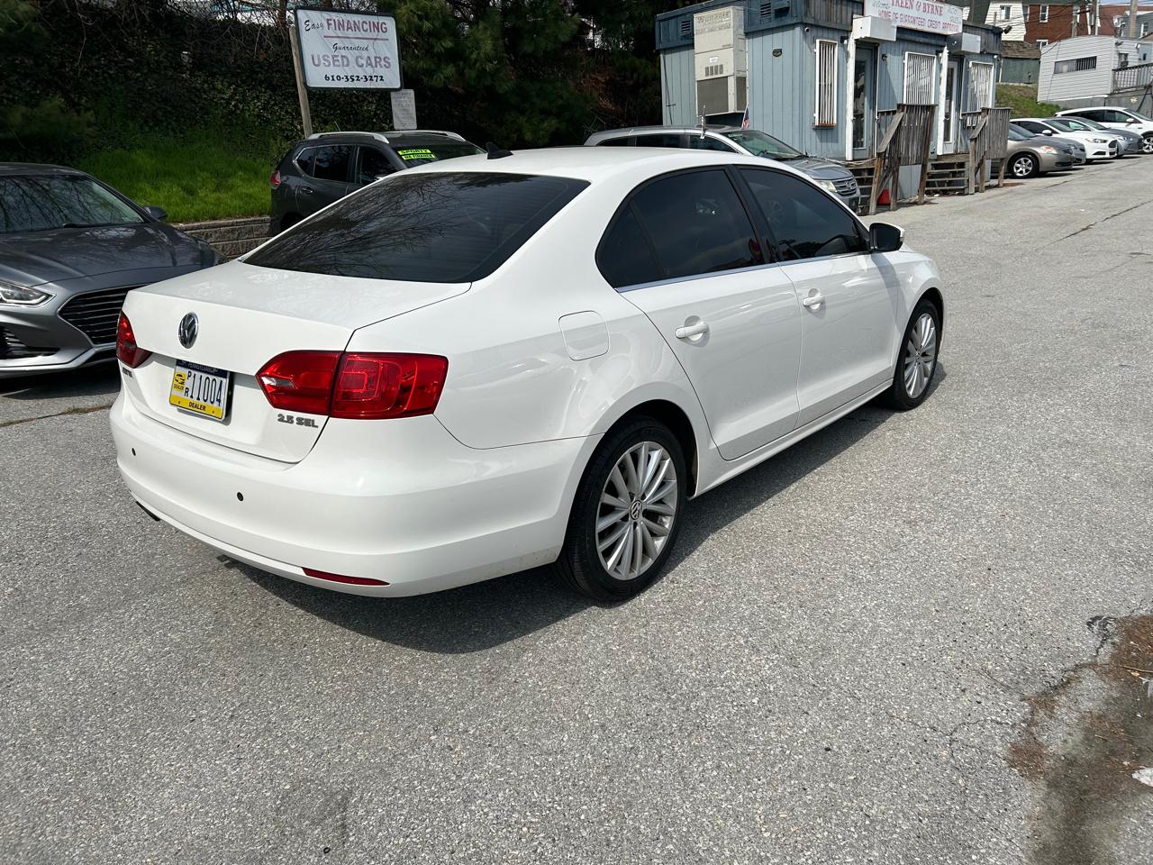 Volkswagen Jetta SEL PZEV 2012