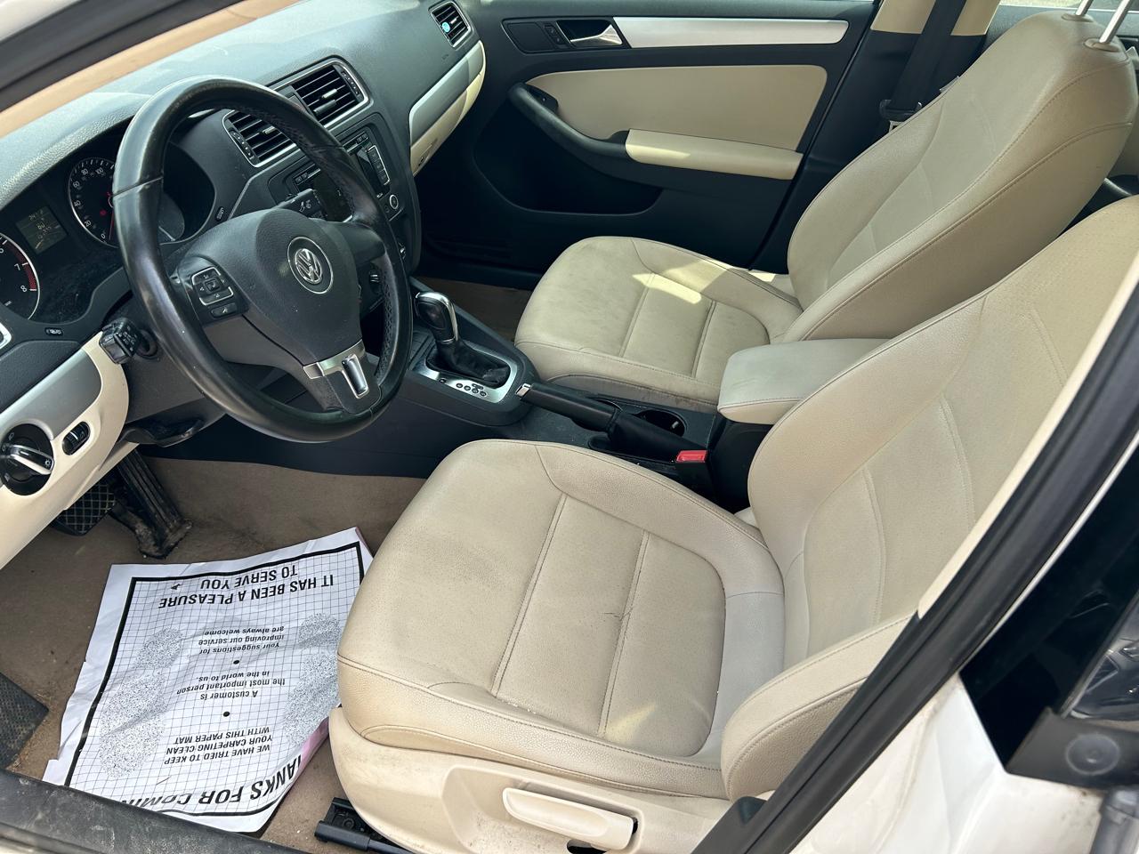 Volkswagen Jetta SEL PZEV 2012