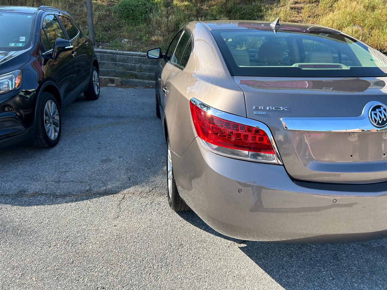 Buick LaCrosse CXL AWD 2011