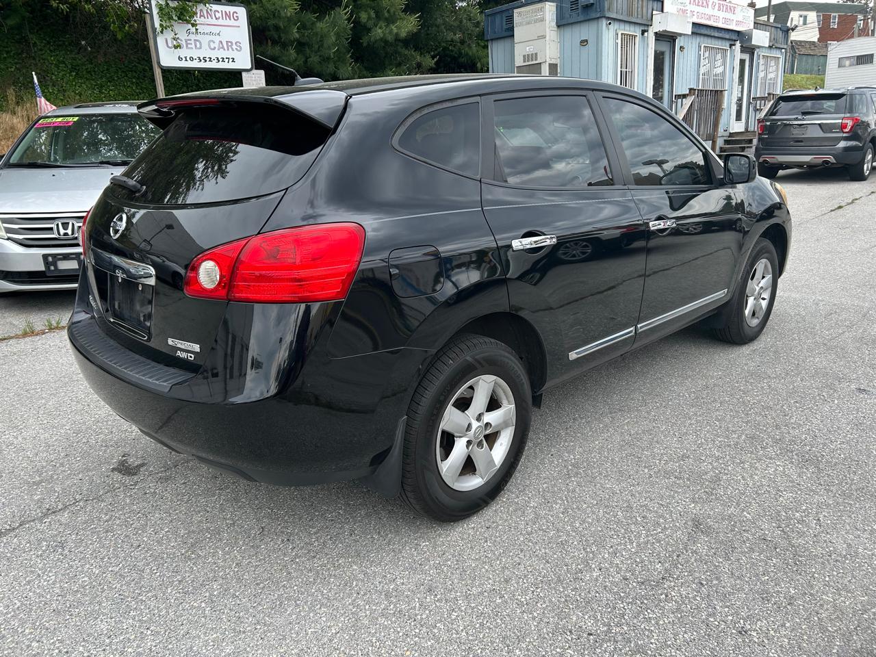 Nissan Rogue S AWD 2013