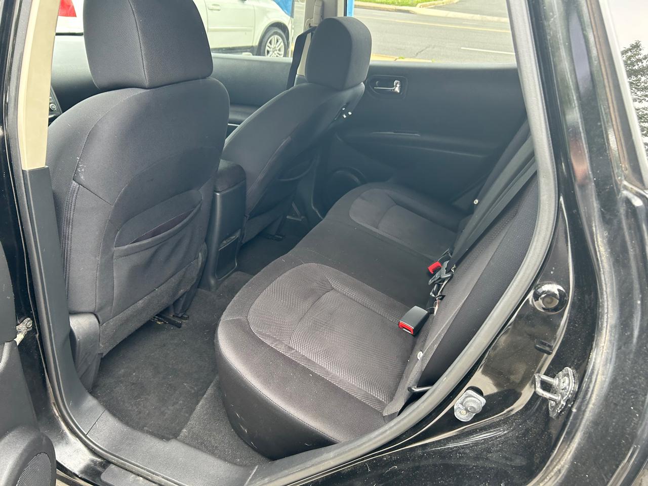Nissan Rogue S AWD 2013