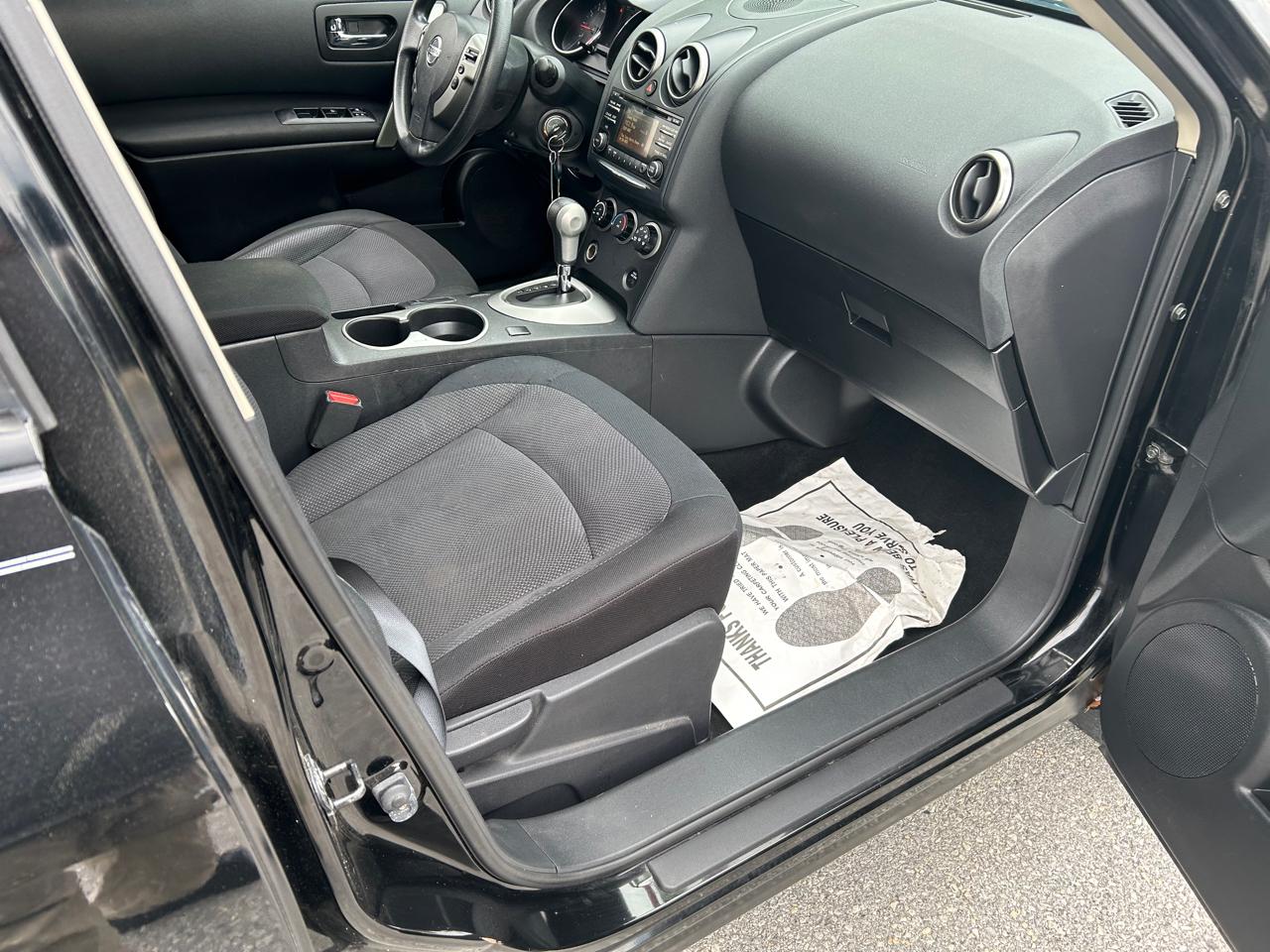 Nissan Rogue S AWD 2013