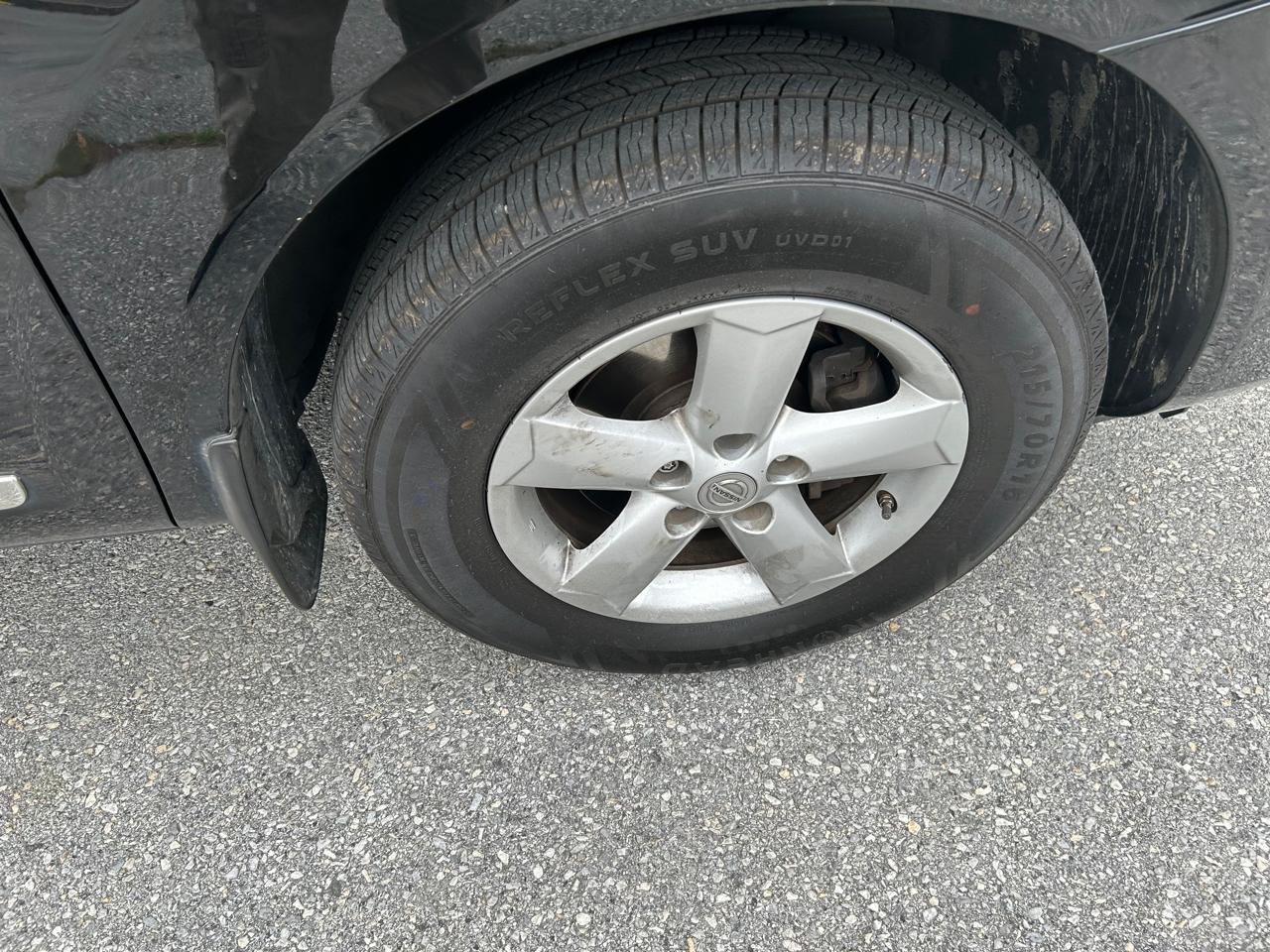 Nissan Rogue S AWD 2013