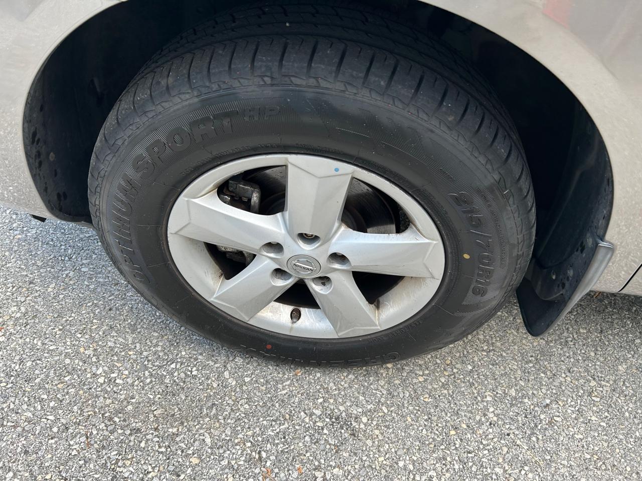 Nissan Rogue S AWD 2012