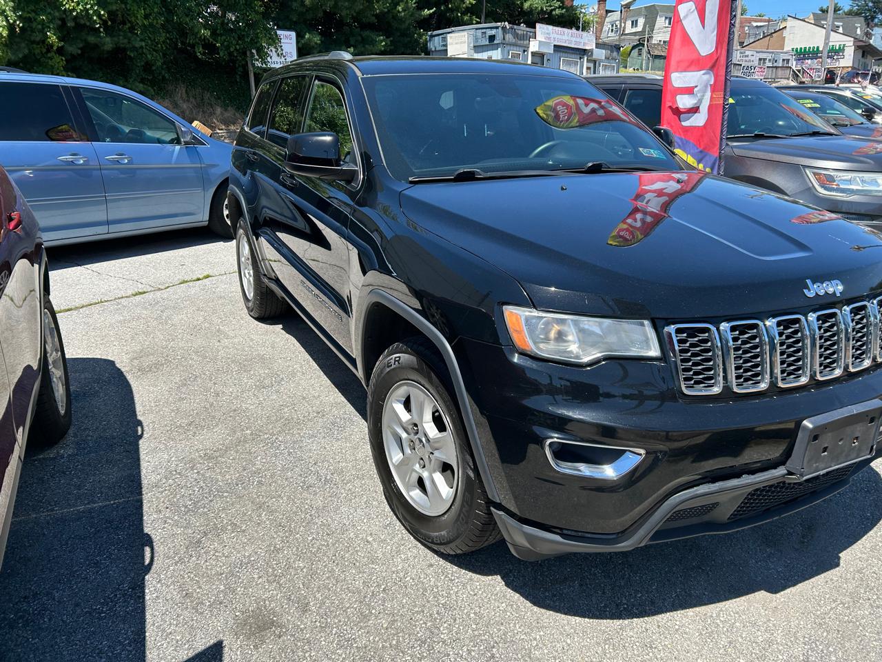 Jeep Grand Cherokee Laredo 4WD 2017
