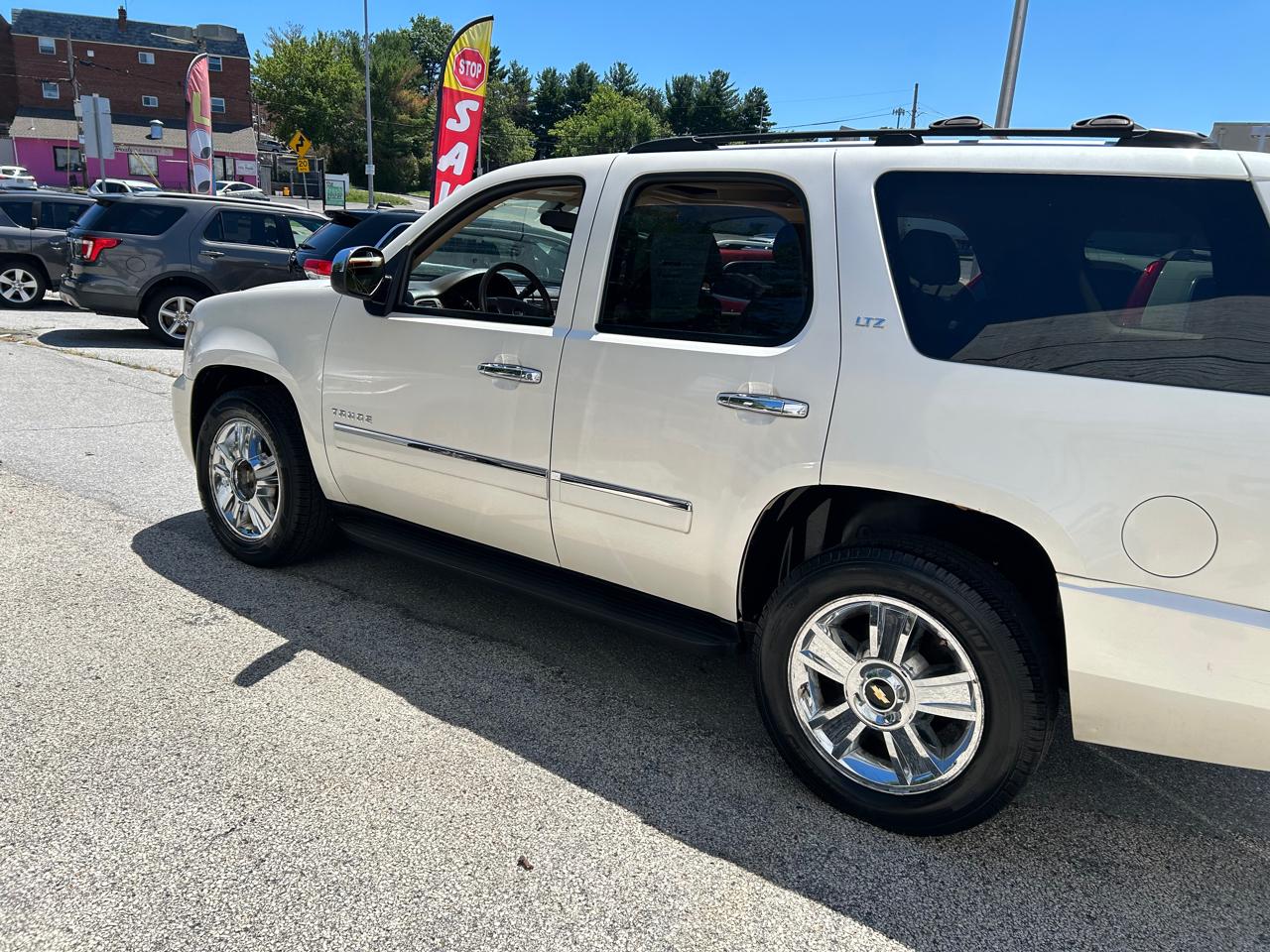 Chevrolet Tahoe LTZ 4WD 2010
