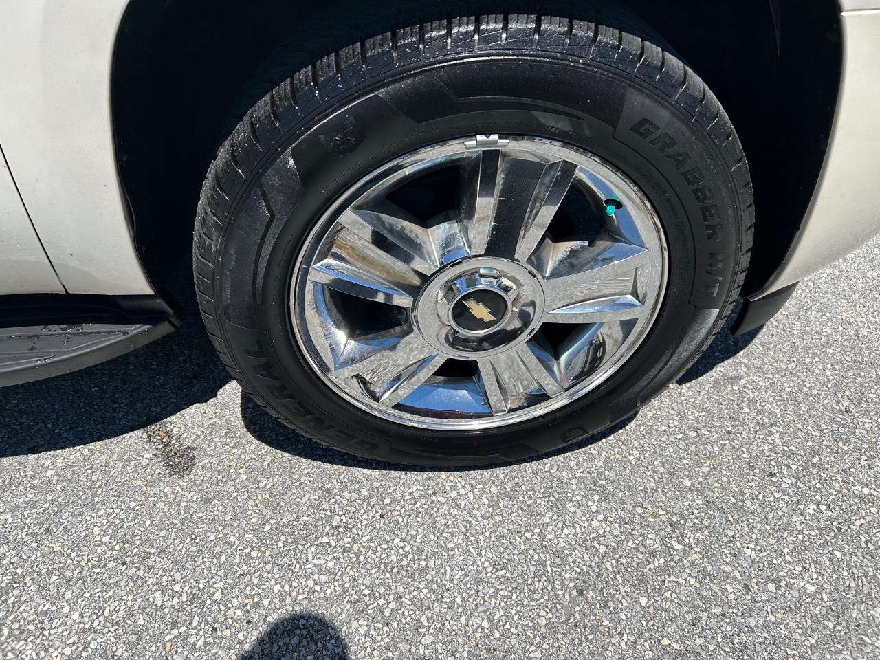 Chevrolet Tahoe LTZ 4WD 2010