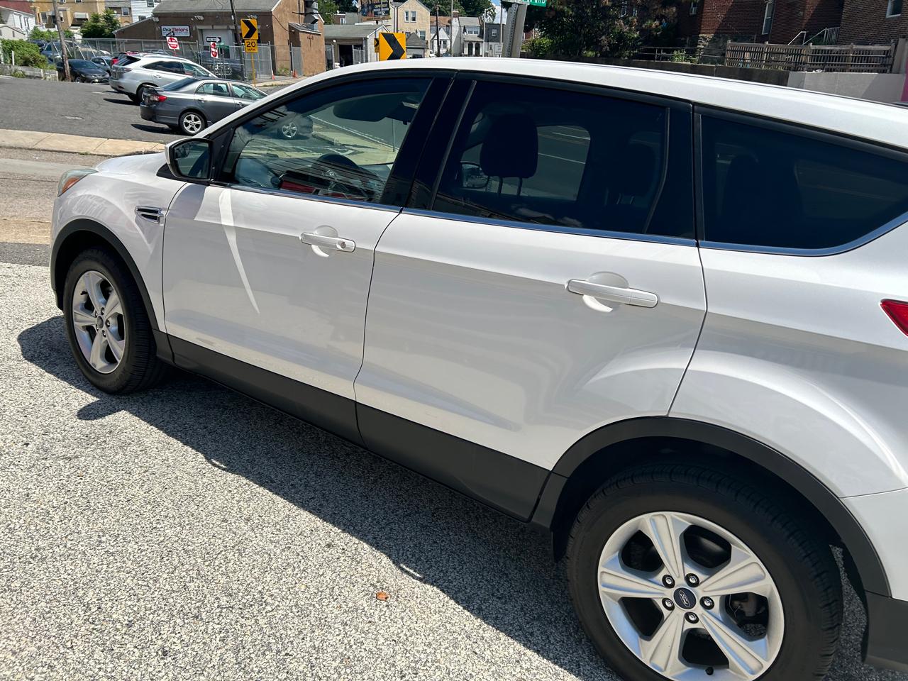 Ford Escape SE FWD 2014