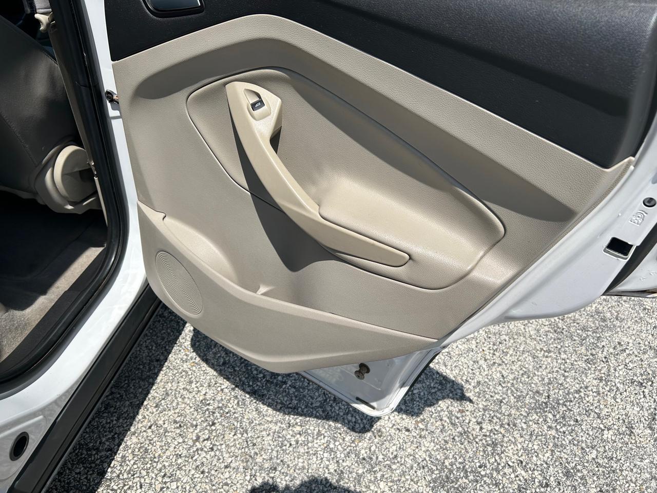 Ford Escape SE FWD 2014