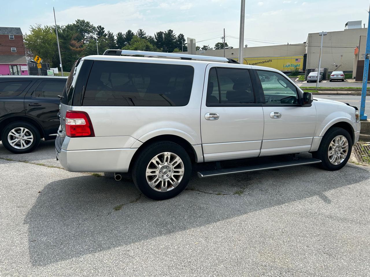 Ford Expedition EL Limited 4WD 2011