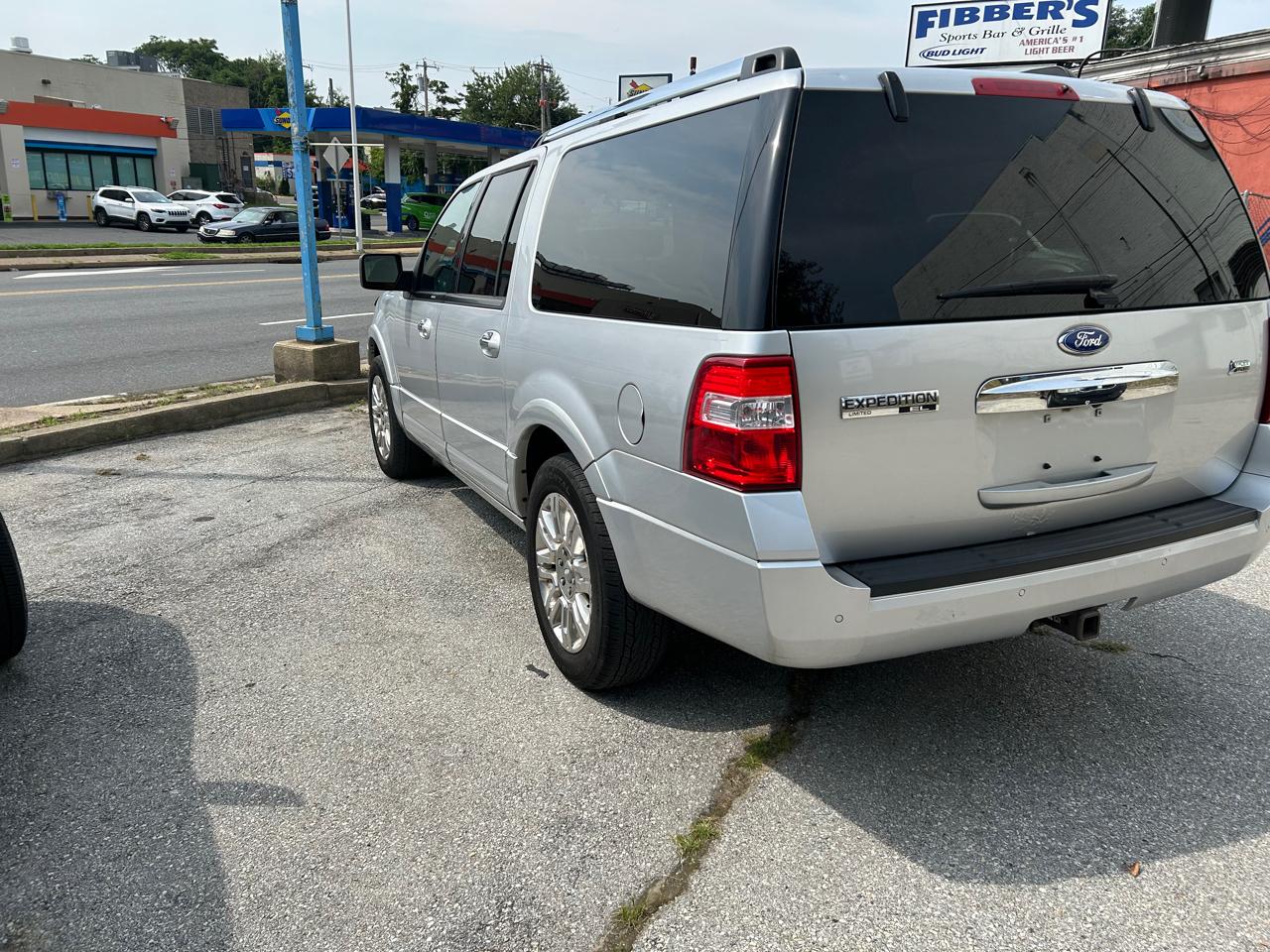 Ford Expedition EL Limited 4WD 2011