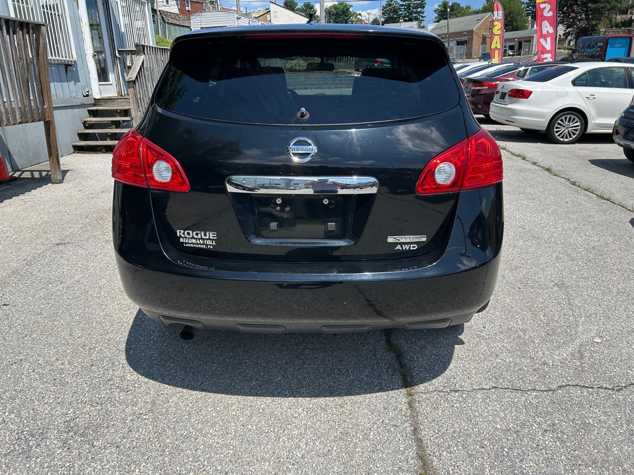 Nissan Rogue S AWD 2012