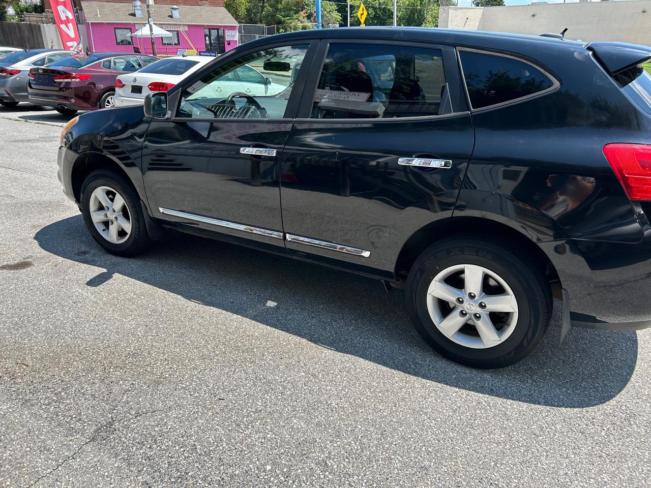 Nissan Rogue S AWD 2012