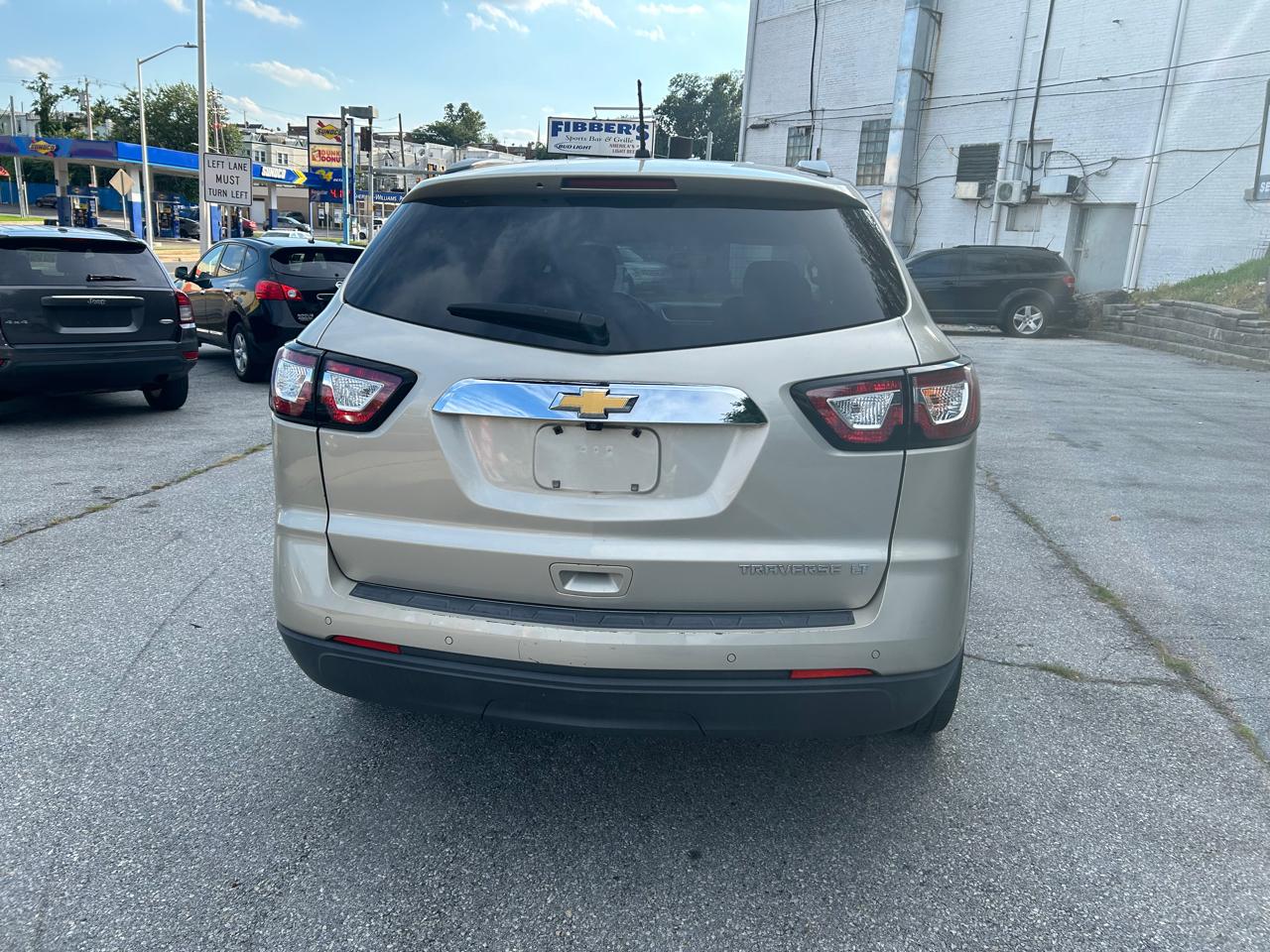 Chevrolet Traverse 1LT FWD 2014