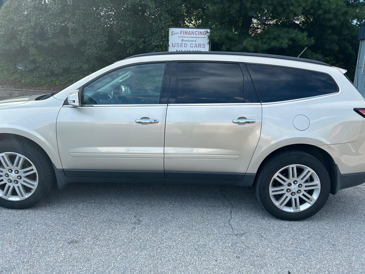 Chevrolet Traverse 1LT FWD 2014