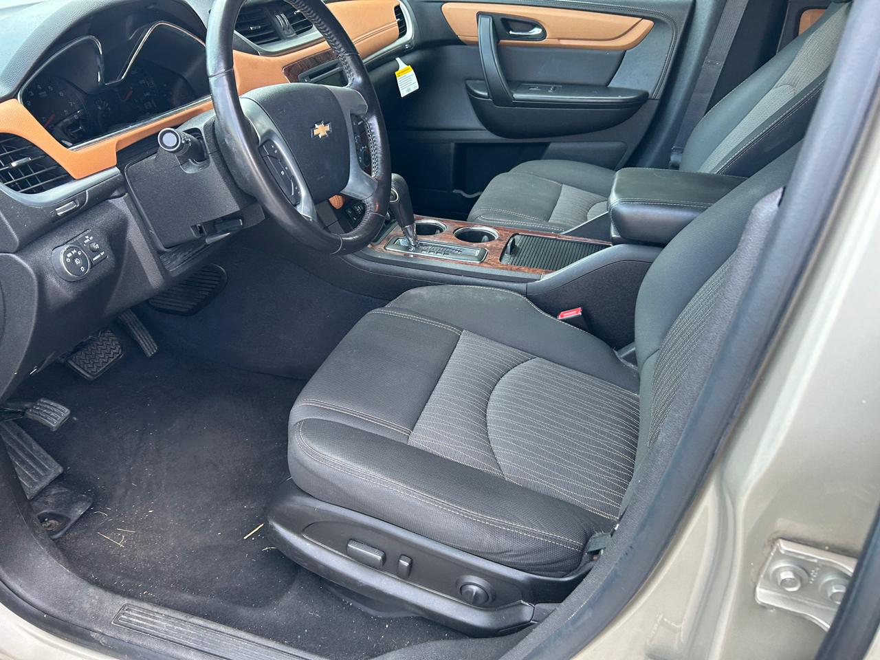 Chevrolet Traverse 1LT FWD 2014