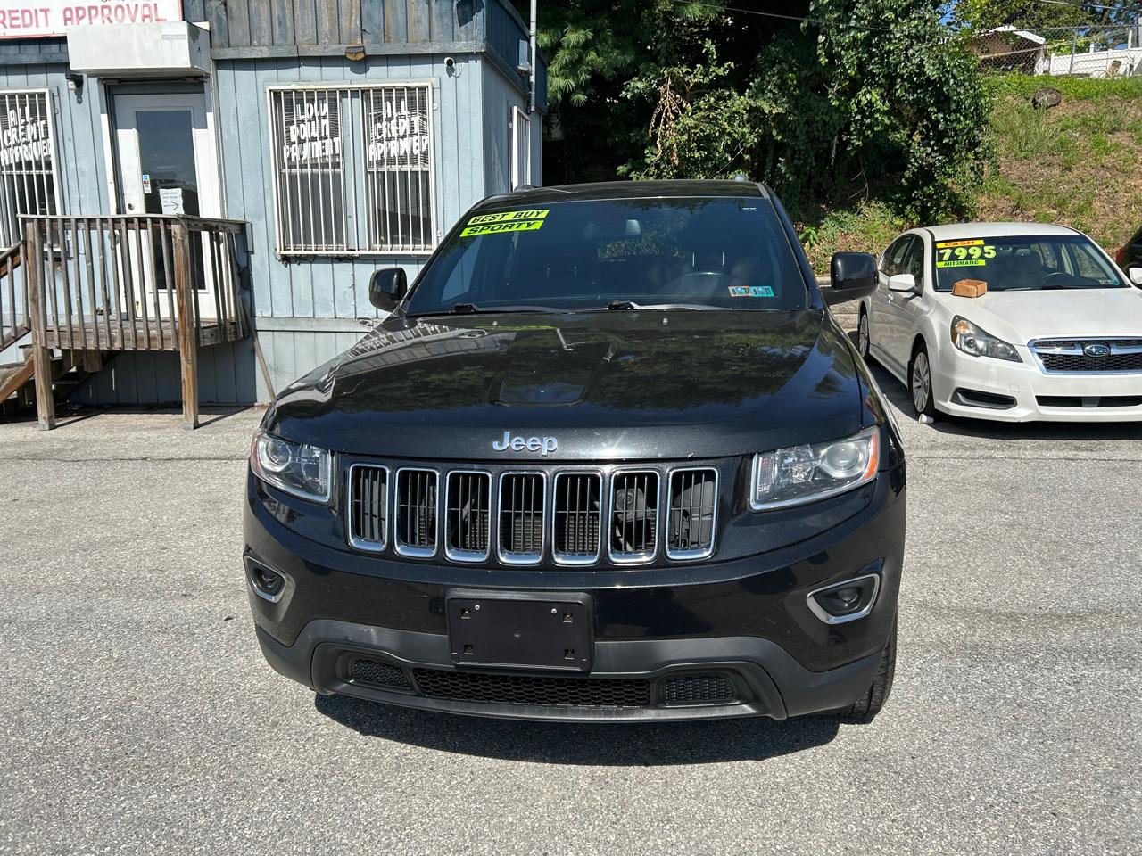 Jeep Grand Cherokee Laredo 4WD 2015