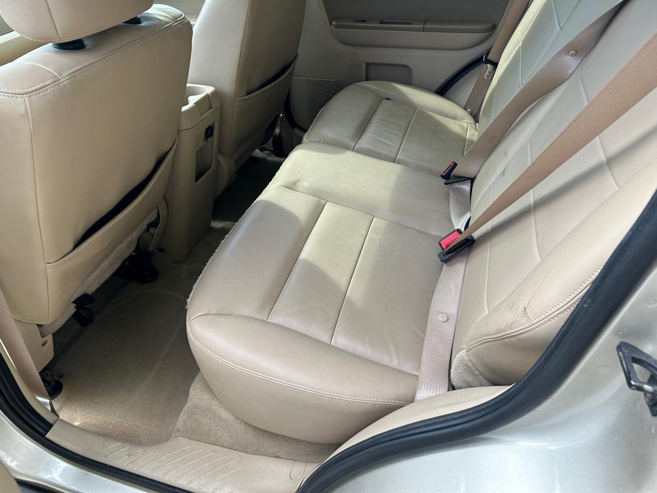 Ford Escape Limited 4WD 2011