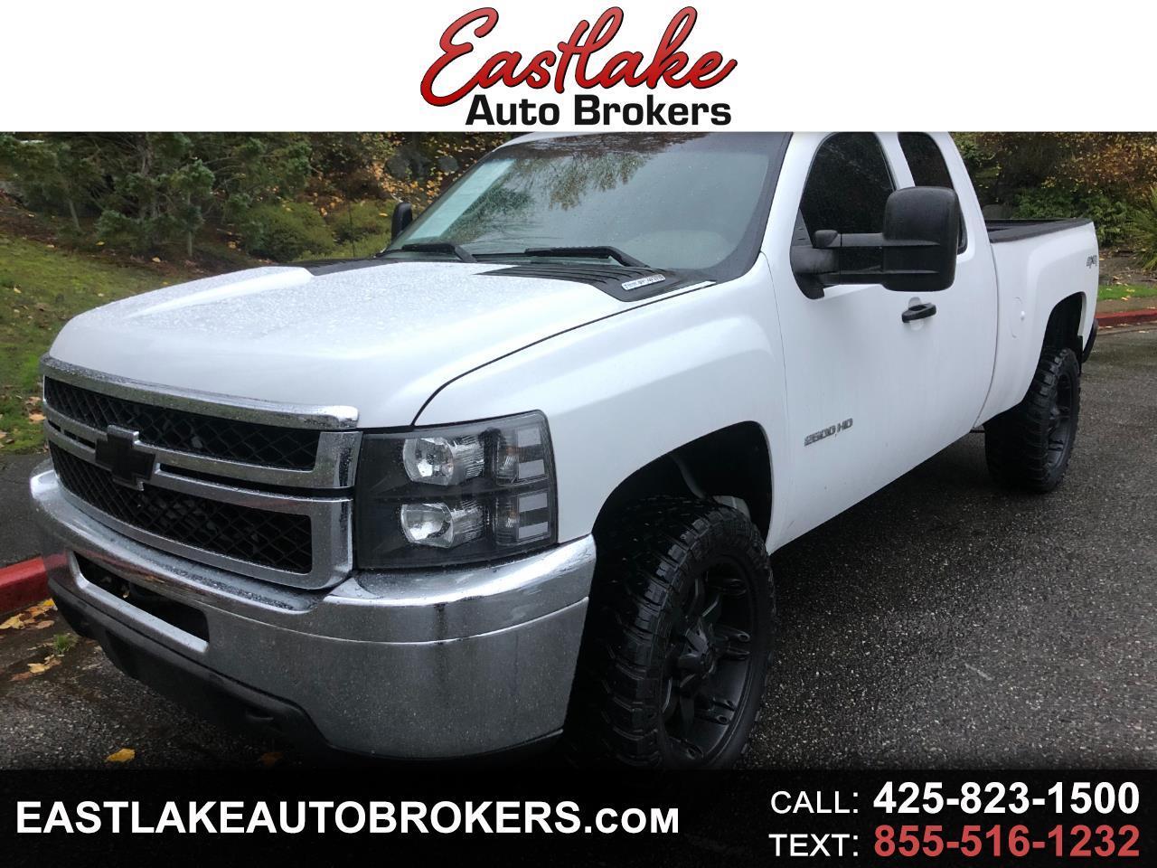 2011 Chevrolet Silverado 2500HD Work Truck Ext. Cab 4WD