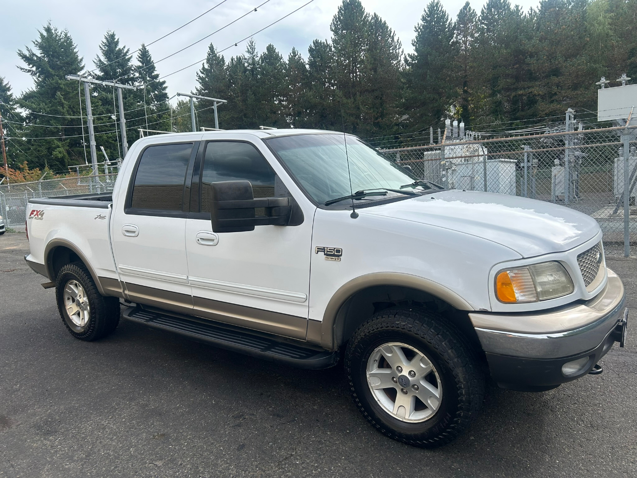 2002 Ford F-150 Lariat photo 3