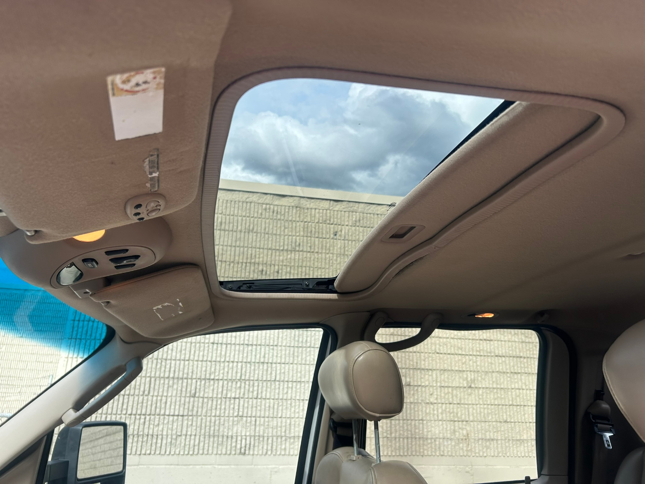 2002 Ford F-150 Lariat photo 13