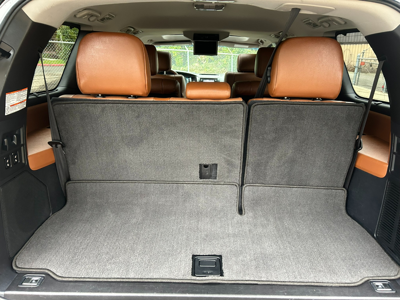 Toyota Sequoia Plantium 4WD FFV 2016